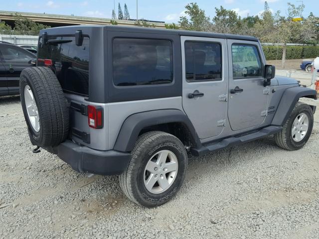 1C4BJWDGXHL551529 - 2017 JEEP WRANGLER U GRAY photo 4