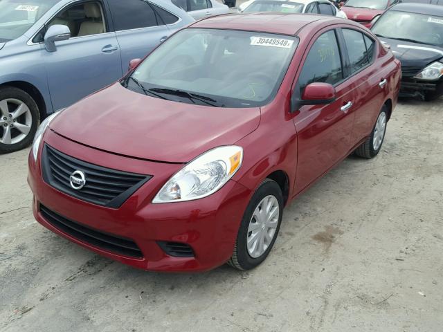 3N1CN7AP2EL807863 - 2014 NISSAN VERSA S RED photo 2