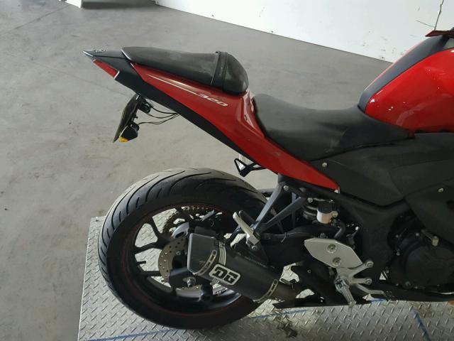 MH3RH06YXFK002981 - 2015 YAMAHA YZFR3 RED photo 6