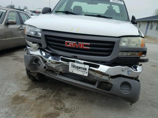 1GDHC24U03E184393 - 2003 GMC SIERRA C25 WHITE photo 9