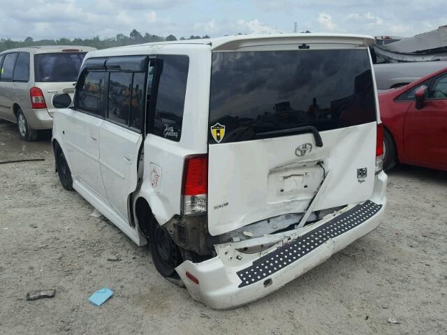 JTLKT324350192365 - 2005 TOYOTA SCION XB WHITE photo 3