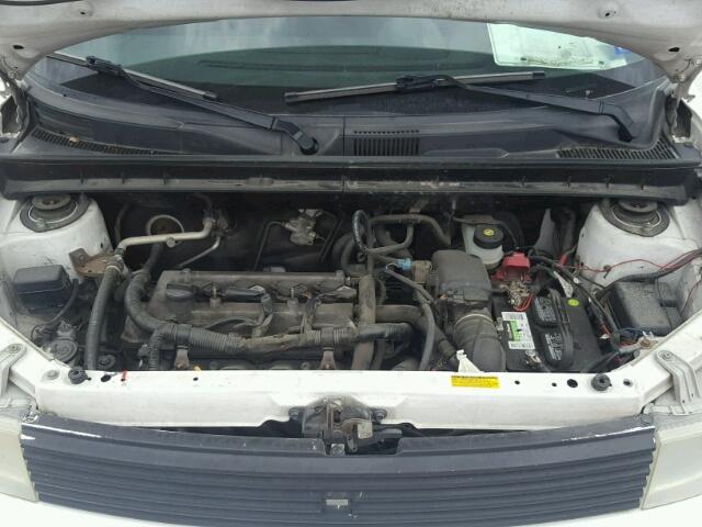 JTLKT324350192365 - 2005 TOYOTA SCION XB WHITE photo 7