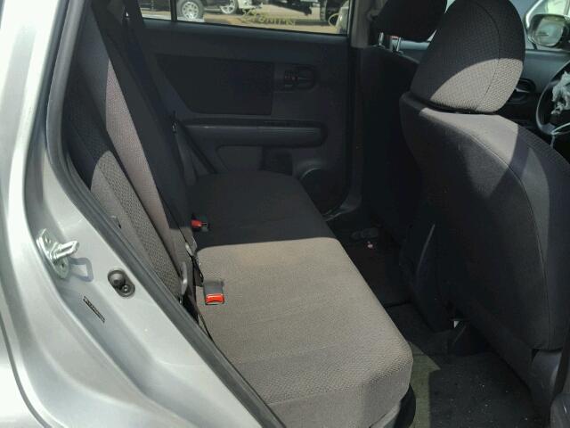JTLZE4FE0A1107651 - 2010 TOYOTA SCION XB 银色 照片 6