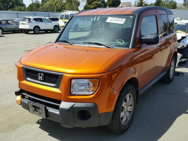 5J6YH28726L009888 - 2006 HONDA ELEMENT EX ORANGE photo 2