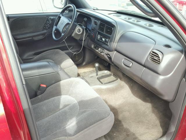 1B4HS28Z4YF118814 - 2000 DODGE DURANGO RED photo 5