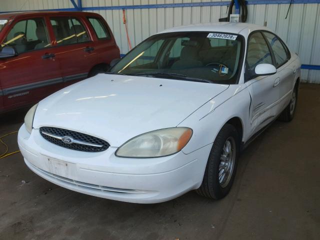 1FAFP55U6YA108956 - 2000 FORD TAURUS SES WHITE photo 2