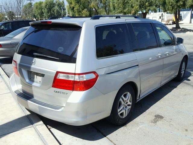 5FNRL38765B045812 - 2005 HONDA ODYSSEY EX SILVER photo 4