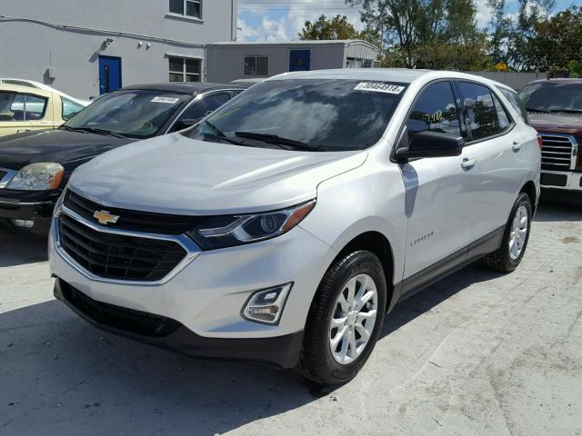 2GNAXHEV0J6114907 - 2018 CHEVROLET EQUINOX LS SILVER photo 2