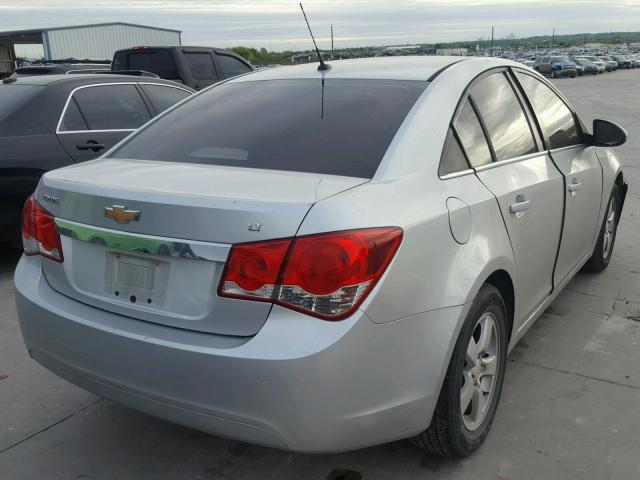 1G1PE5S96B7289669 - 2011 CHEVROLET CRUZE LT SILVER photo 4