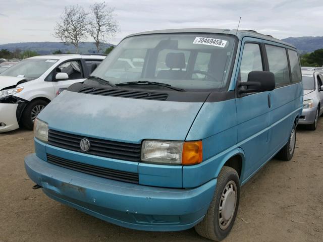 WV2KD0709PH004211 - 1993 VOLKSWAGEN EUROVAN GL BLUE photo 2