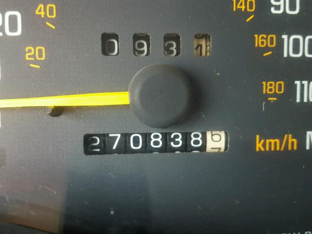 1G2WK52J21F199515 - 2001 PONTIAC GRAND PRIX RED photo 8