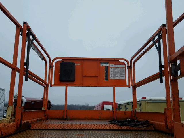 0200168367 - 2013 JLG 3369 LIFT ORANGE photo 8