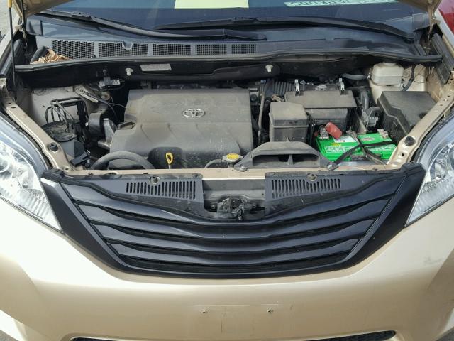 5TDZK3DC0ES467852 - 2014 TOYOTA SIENNA BAS GOLD photo 7