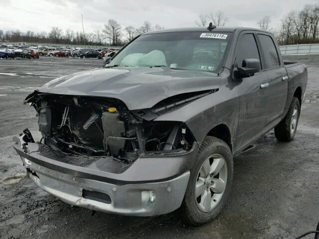 3C6RR7LT6GG207453 - 2016 RAM 1500 SLT SILVER photo 2