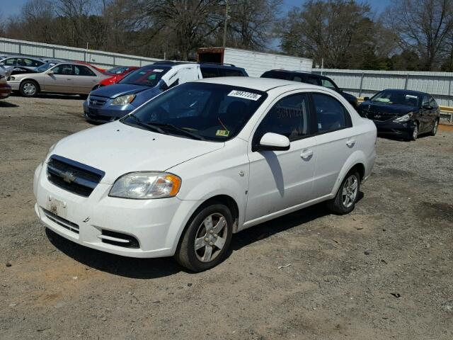 KL1TD56617B146648 - 2007 CHEVROLET AVEO BASE WHITE photo 2