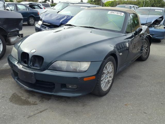 4USCH9344YLF85956 - 2000 BMW Z3 2.3 GREEN photo 2