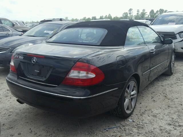 WDBTK56F88F244714 - 2008 MERCEDES-BENZ CLK 350 BLACK photo 4