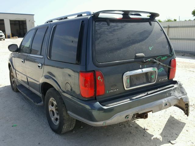 5LMFU28A0YLJ39152 - 2000 LINCOLN NAVIGATOR BLUE photo 3