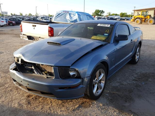 1ZVFT82H175250313 - 2007 FORD MUSTANG GT BLUE photo 2