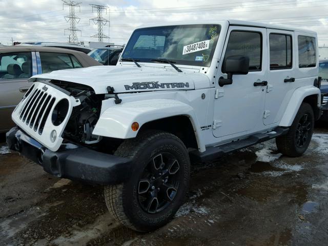 1C4BJWEG8HL695661 - 2017 JEEP WRANGLER U WHITE photo 2