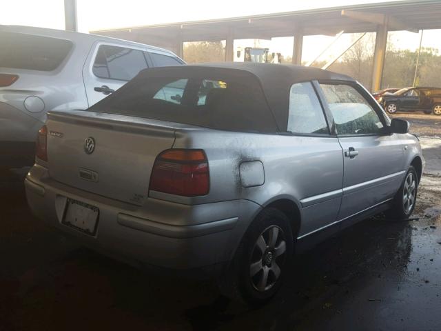 3VWDC21V02M810708 - 2002 VOLKSWAGEN CABRIO GLX 银色 照片 4