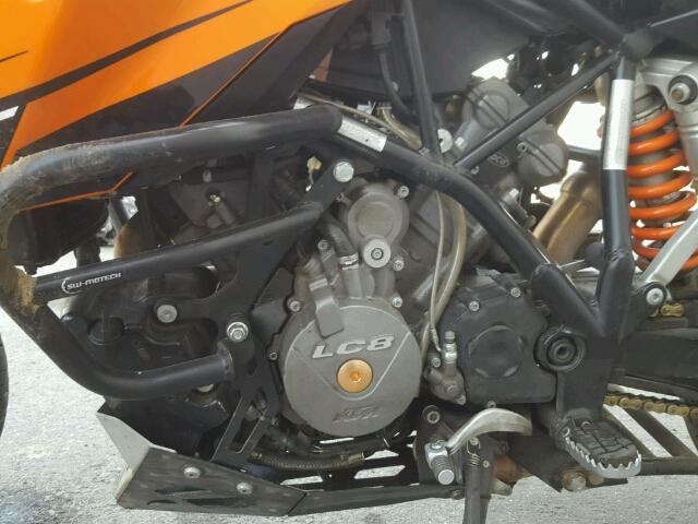 VBKVS9401AM970057 - 2010 KTM 990 SUPERM ORANGE photo 7