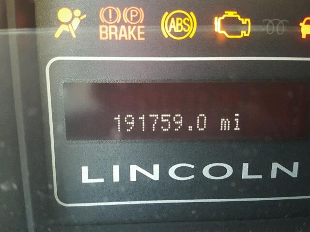 5LMJJ2H55AEJ04347 - 2010 LINCOLN NAVIGATOR BLACK photo 8