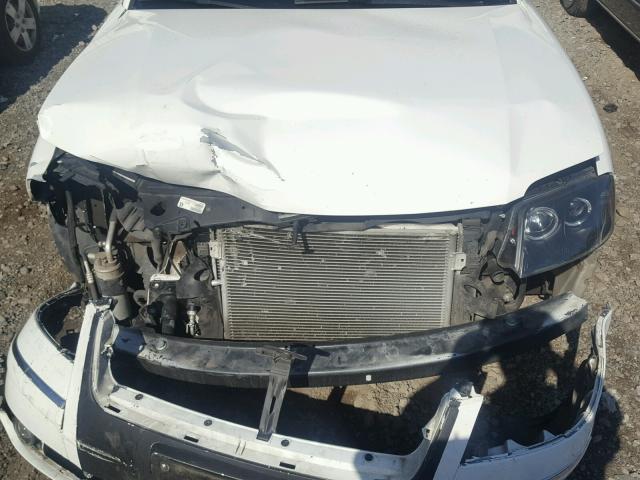 WVWTH63B94P100052 - 2004 VOLKSWAGEN PASSAT GLX 白色 照片 7