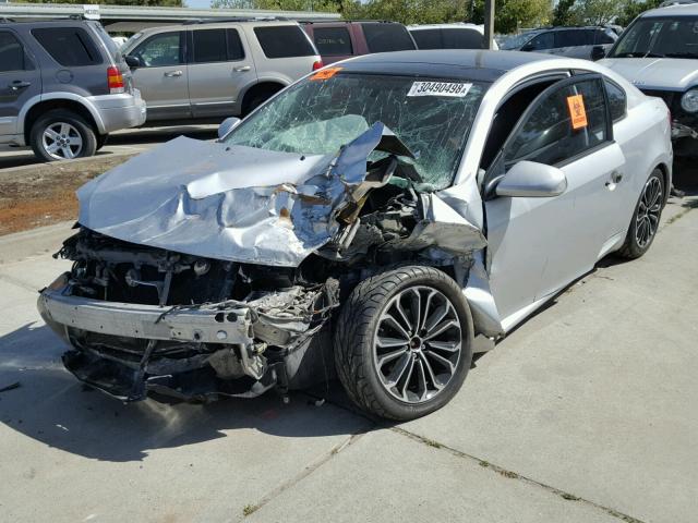 JTKDE177050023922 - 2005 TOYOTA SCION TC 银色 照片 2