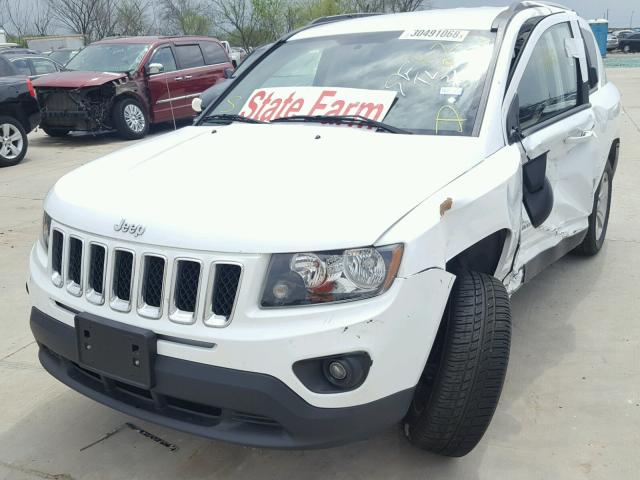 1C4NJCBA3GD525423 - 2016 JEEP COMPASS SP WHITE photo 2