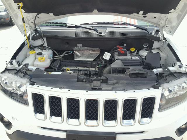 1C4NJCBA3GD525423 - 2016 JEEP COMPASS SP WHITE photo 7