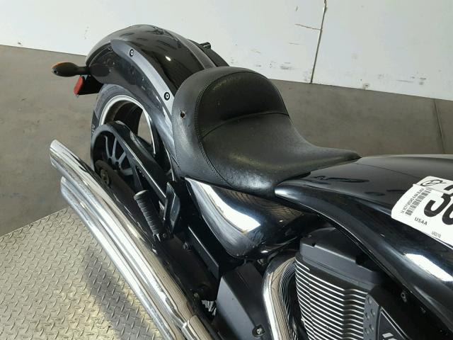 5VPGA36N5E3028884 - 2014 VICTORY MOTORCYCLES VEGAS 8-BA BLACK photo 6