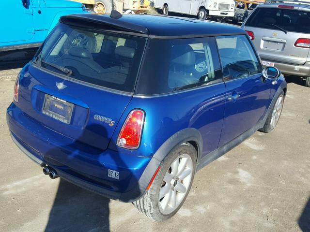 WMWRE33405TD90807 - 2005 MINI COOPER S BLUE photo 4