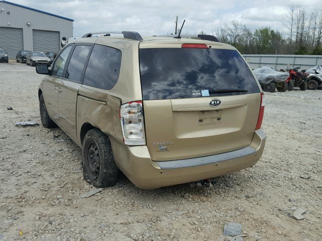 KNDMG4C34A6359098 - 2010 KIA SEDONA LX GOLD photo 3