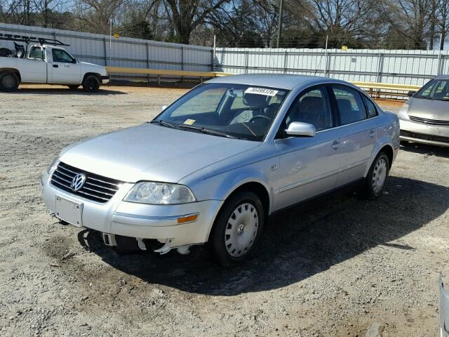 WVWMD63B64P043938 - 2004 VOLKSWAGEN PASSAT GL SILVER photo 2