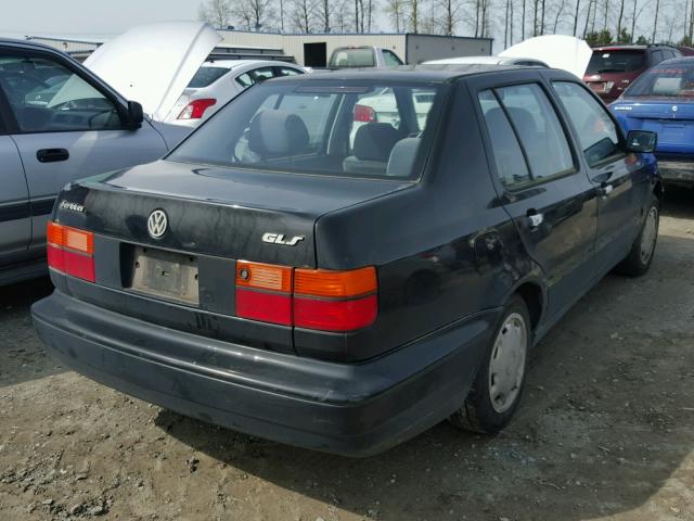 3VWSA81H5TM007579 - 1996 VOLKSWAGEN JETTA GLS BLACK photo 4