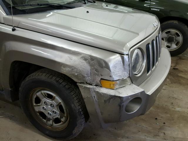 1J8FT28WX8D734891 - 2008 JEEP PATRIOT SP TAN photo 9