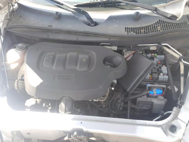 3GNDA13D48S601491 - 2008 CHEVROLET HHR LS SILVER photo 7
