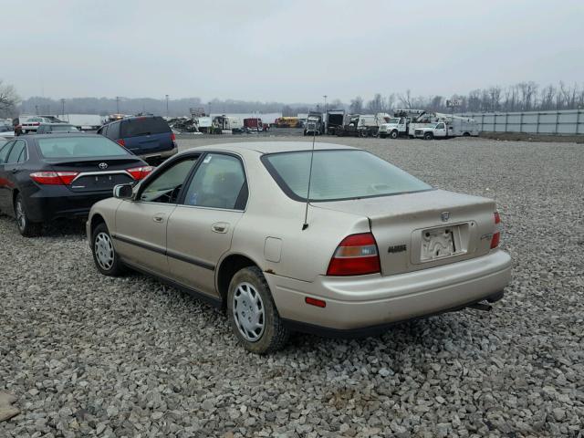 1HGCD5634RA090164 - 1994 HONDA ACCORD LX GOLD photo 3