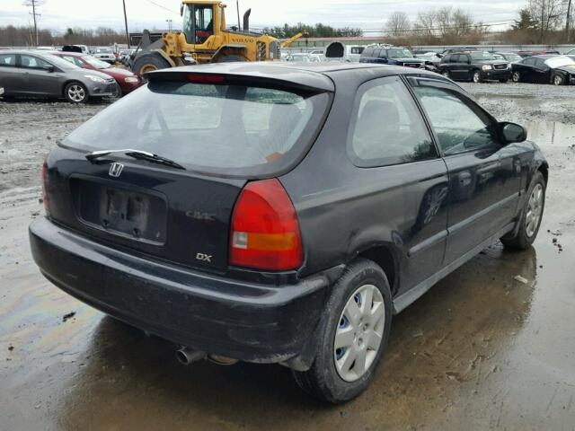 2HGEJ6440TH118554 - 1996 HONDA CIVIC DX BLACK photo 4