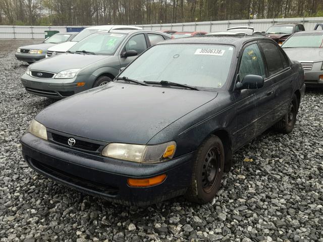 1NXBB02E6TZ498693 - 1996 TOYOTA COROLLA DX GREEN photo 2