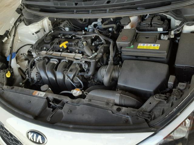 KNAFK4A6XF5379404 - 2015 KIA FORTE LX TAN photo 7