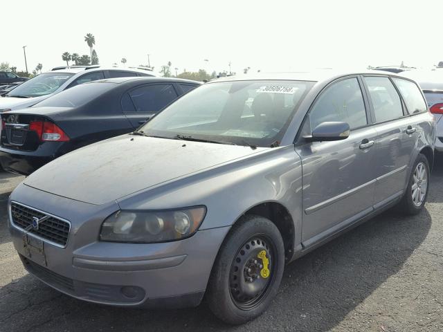 YV1MW682662189589 - 2006 VOLVO V50 T5 GRAY photo 2