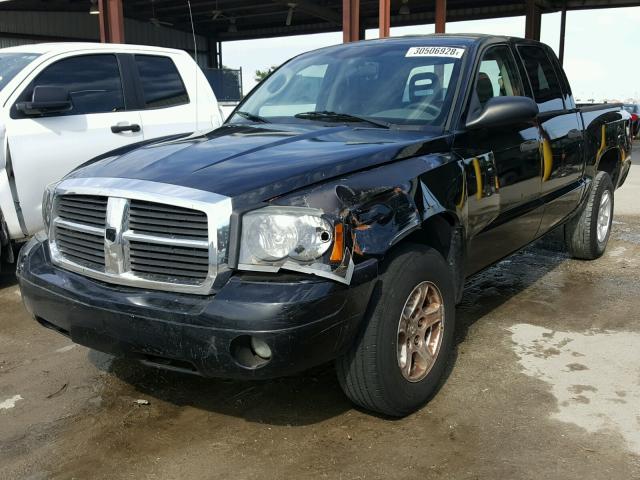 1D7HE48K86S523822 - 2006 DODGE DAKOTA QUA BLACK photo 2