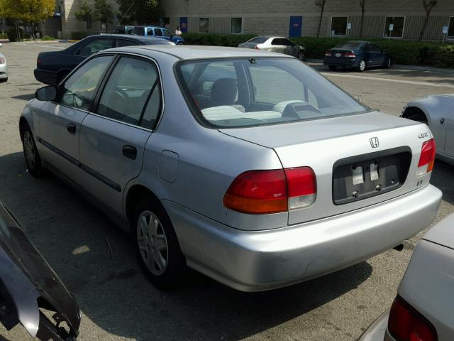 2HGEJ6672VH575361 - 1997 HONDA CIVIC LX SILVER photo 3