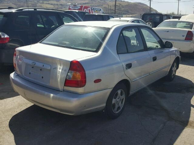 KMHCG45CX2U358295 - 2002 HYUNDAI ACCENT GL SILVER photo 4