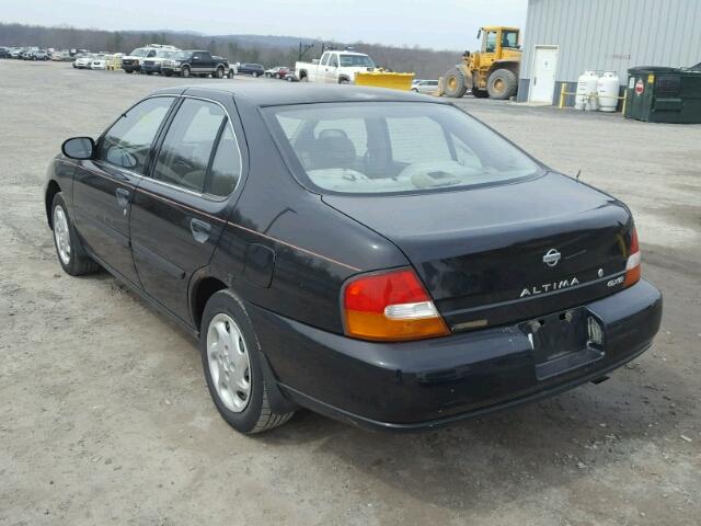 1N4DL01D3XC215610 - 1999 NISSAN ALTIMA XE BLACK photo 3