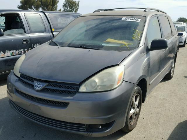 5TDZA23C54S039143 - 2004 TOYOTA SIENNA CE GRAY photo 2