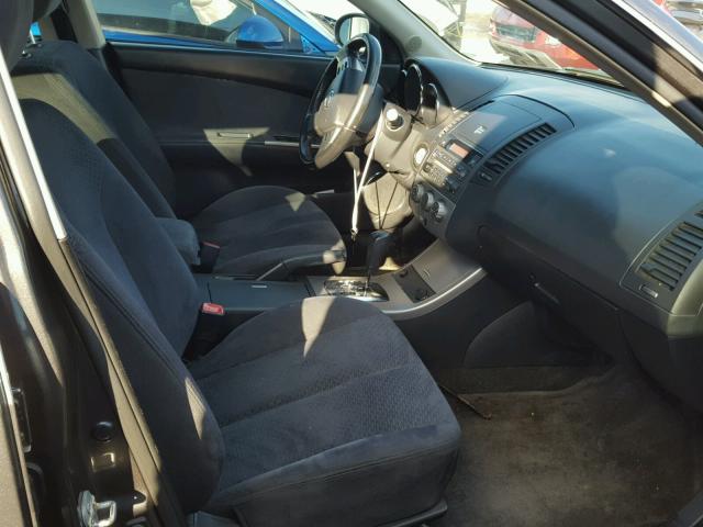 1N4BL11D35C360432 - 2005 NISSAN ALTIMA SE GRAY photo 5