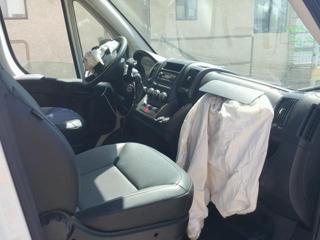 3C6TRVAG7GE130779 - 2016 RAM PROMASTER 白色 照片 5